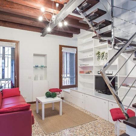 Ca Della Regina Apartment เวนิส ภายนอก รูปภาพ