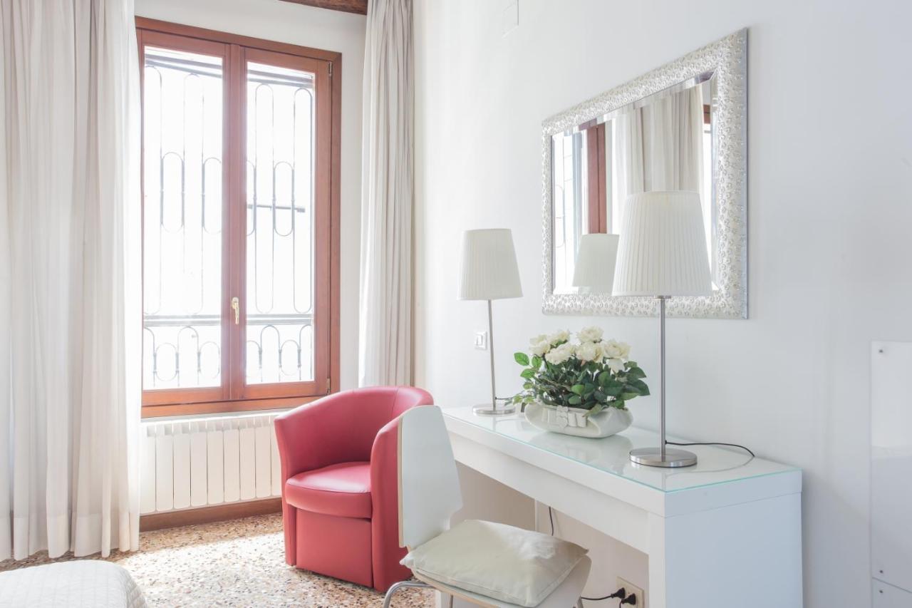 Ca Della Regina Apartment เวนิส ภายนอก รูปภาพ
