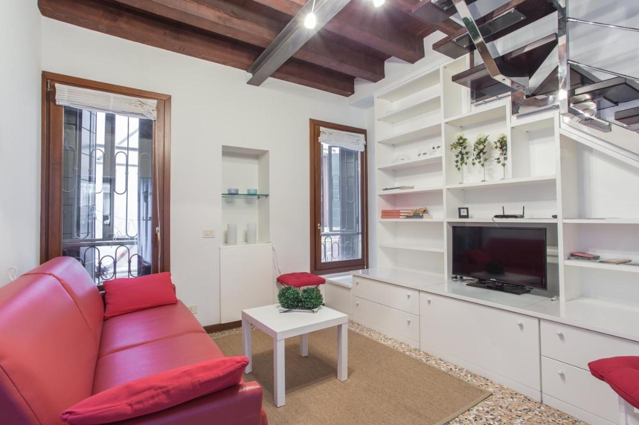 Ca Della Regina Apartment เวนิส ภายนอก รูปภาพ